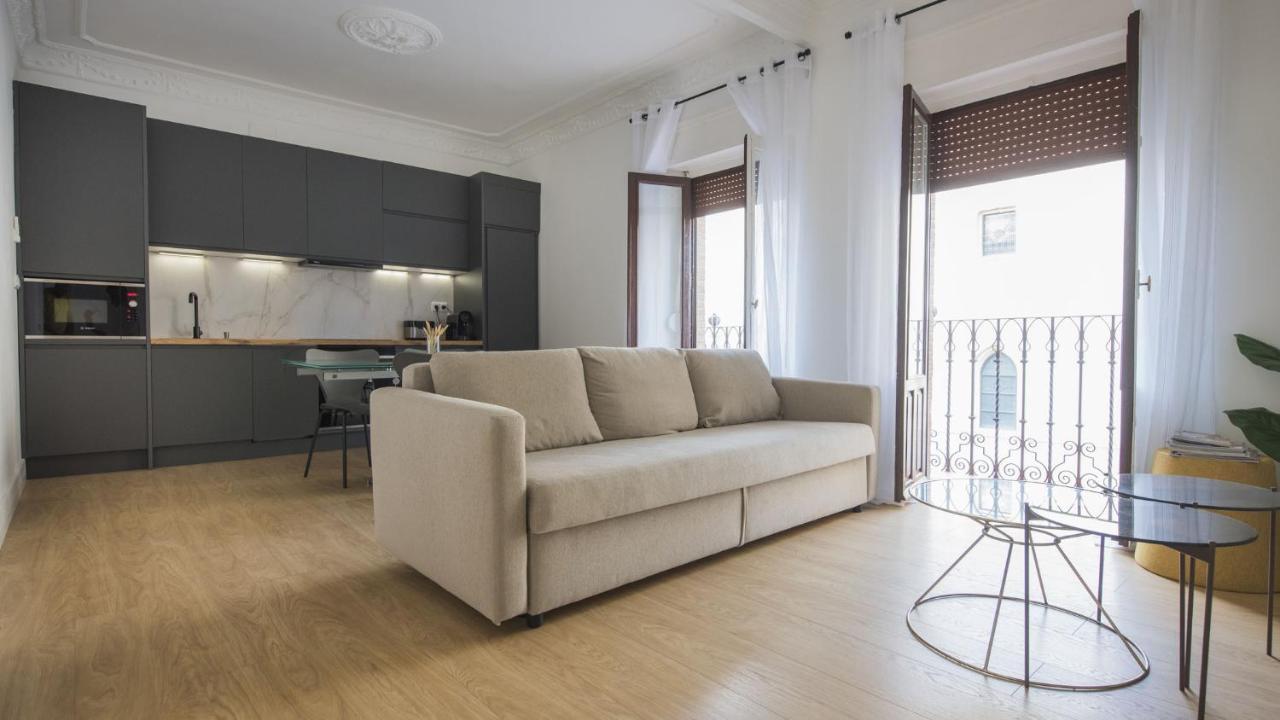 Apartamentos Boutique Puerta De Reyes Toledo Exteriör bild